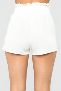 Keep It Chill Shorts - White